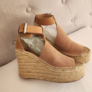 Marc Fisher Mlannie Espadrilles Sandals Brown Leather Platform Wedge 8 M